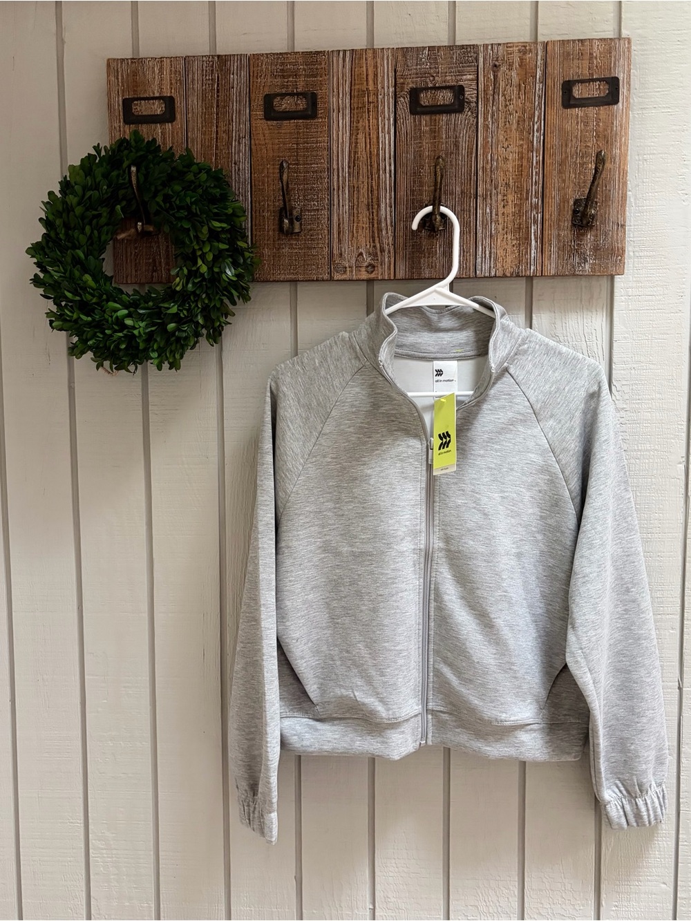 NWTs woman’s all in motion Light Gray  Full-Zip Jacket